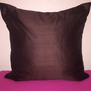 🆕 Chocolate Brown Silk Accent Pilllow